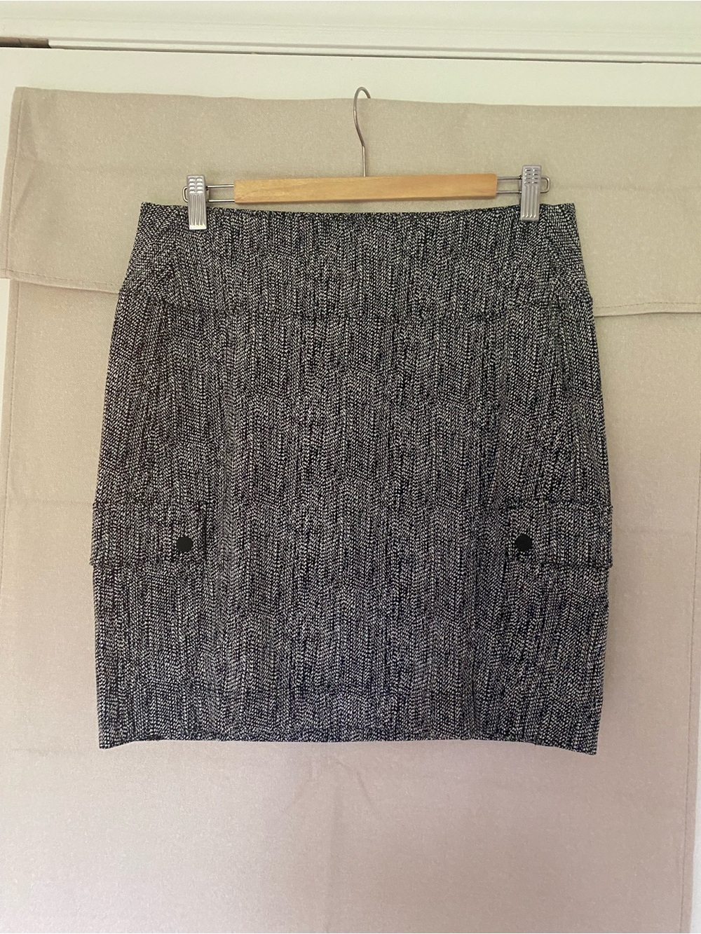 Athleta Black & White Tweed Pencil Skirt